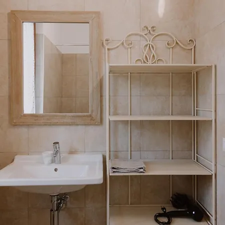 Dom wakacyjny Elena *