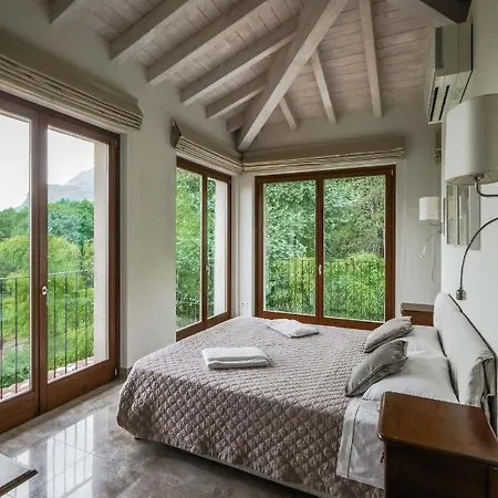 Elena Semesterbostad Menaggio