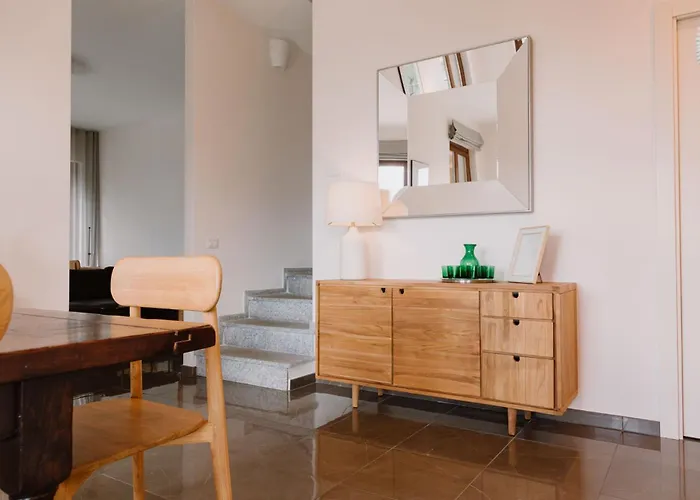 Elena * メナッジョ