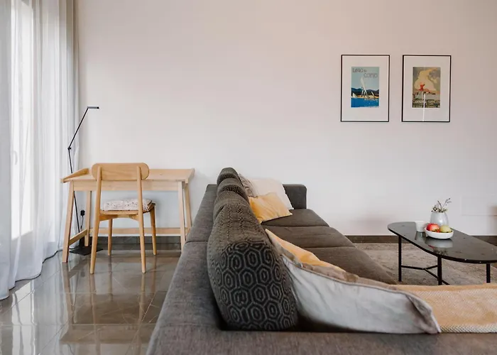 Elena * メナッジョ