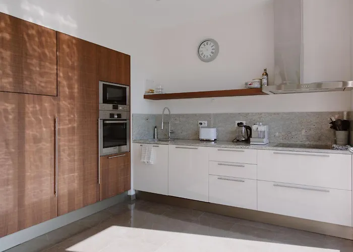 Elena 別荘 メナッジョ