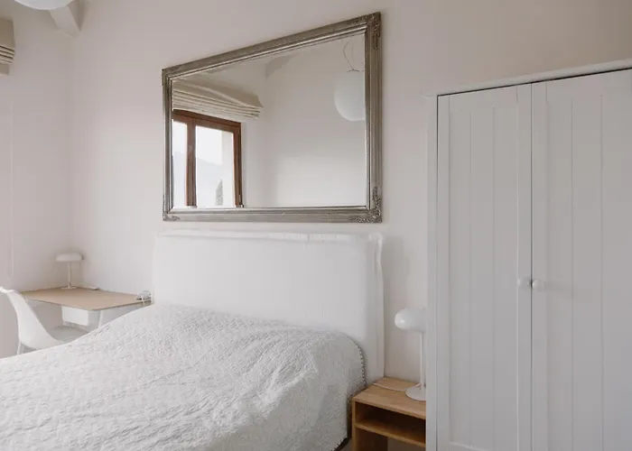 Elena * メナッジョ